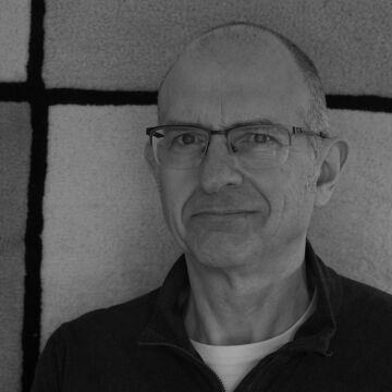 Headshot of Malcolm Downes